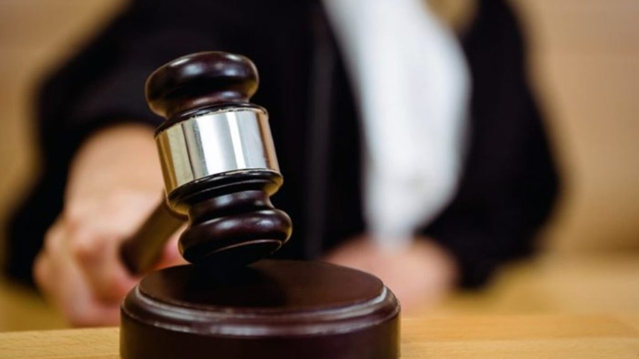 Прокурор Хмельницької області повідомив сільському голові про ...