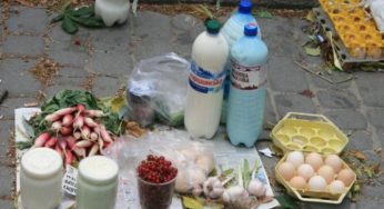 Продаєте яйця, молоко чи іншу городину? Платіть податок