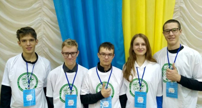 Юних знавці біології здобули перемогу на Всеукраїнському турнірі