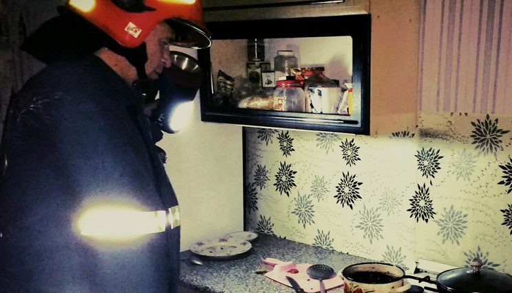 Шепетівський район: через підгоряння їжі ледь не згоріла квартира