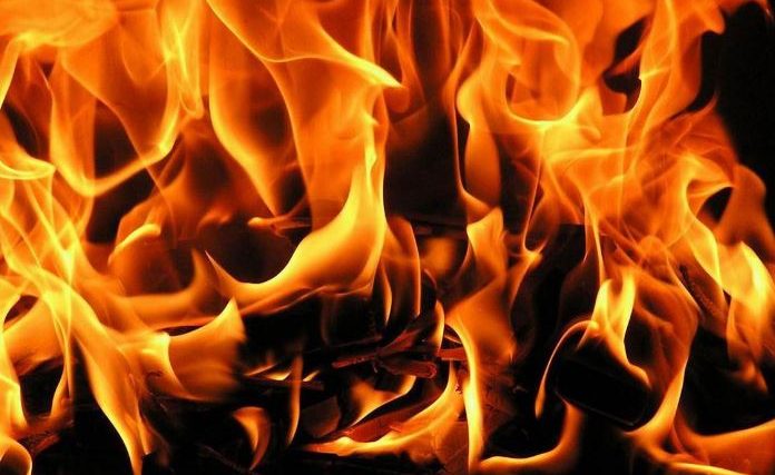 Летичівський район: вогнеборці виявили бездиханне тіло чоловіка