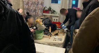 У Хмельницькому викрито групу наркодилерів, якій сприяли колишні поліцейські (ФОТО)