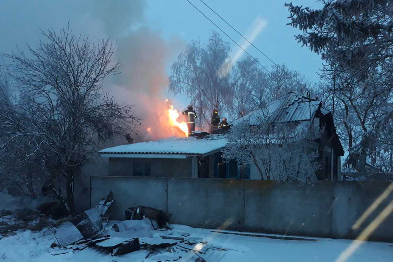 У Чемеровецькому районі у вогні загинула пенсіонерка