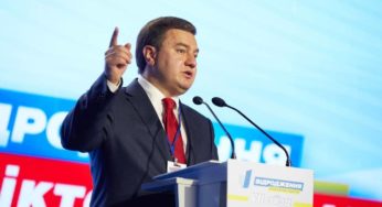 Віктор Бондар: Герега скуповує голоси на Хмельниччині