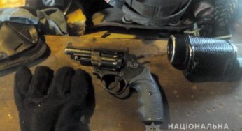 На Хмельниччині поліцейські вирахували групу вимагачів
