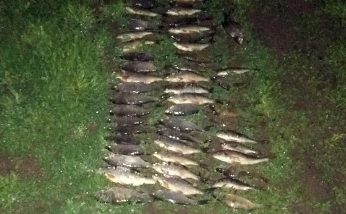 Працівники Новоушицького відділення поліції задокументували факт здійснення незаконного вилову риби в річці Дністер.