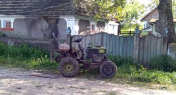На Хмельниччині міні-трактор переїхав 64-річного чоловіка