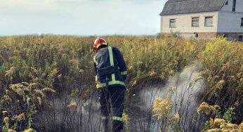 На Хмельниччині за минулу добу підрозділи ДСНС ліквідовували чотири пожежі