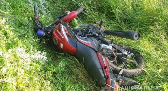 На Хмельниччині у ДТП травмувався 24-річний мотоцикліст