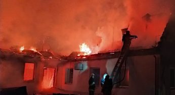 Рятувальники ліквідували масштабну пожежу в м. Кам’янець-Подільський