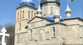 Житель Хмельниччини впав із купола церкви