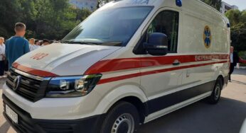 Хмельницька дитяча лікарня отримала сучасний реанімобіль для неонатальної допомоги