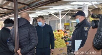 З початку карантину на Хмельниччині щоденно працюють 25 спільних з органами влади рейдових груп
