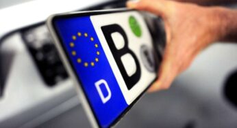У Хмельницькому суд конфісковує “євробляхи” у власність держави