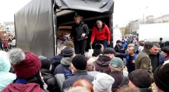 Хмельничани у Херсоні роздали продуктові набори