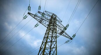На Хмельниччині без світла залишилися понад 14 тисяч споживачів