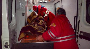 У селі на Хмельниччині врятували жінку, яка впала у погреб