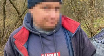 У Шепетівці поліцейські виявили молодика з амфетаміном