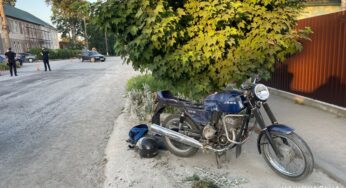 У Кам’янці-Подільському в ДТП травмувався 47-річний мотоцикліст