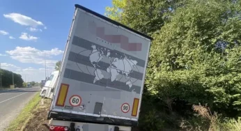 На Хмельниччині п’яний водій вантажівки спричинив ДТП