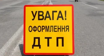 У Хмельницькому за фактом ДТП за участю поліцейського призначено розслідування