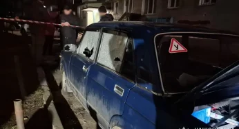 У Хмельницькому до 4 років позбавлення волі засуджено зловмисника, який кинув гранату у двір будинку