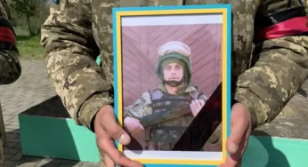 На Хмельниччині попрощалися із воїном Михайлом Гаврою