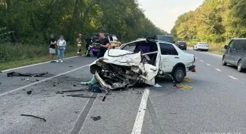 На Хмельниччині сталася потрійна ДТП, у якій загинула людина