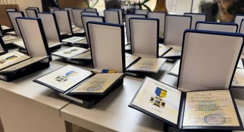 62 добровольці отримали відзнаки у День українського добровольця
